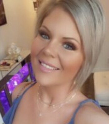 Profile picture of Kathryn