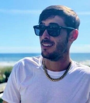 Profile picture of Jj